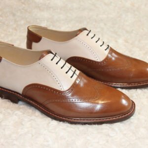Hzr Handmade two tone oxford shoes.